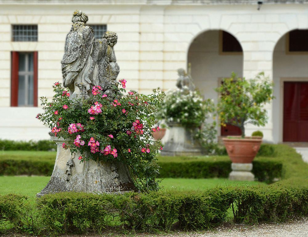 statua-rose-ca-marcello